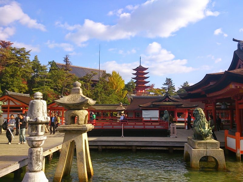 厳島神社